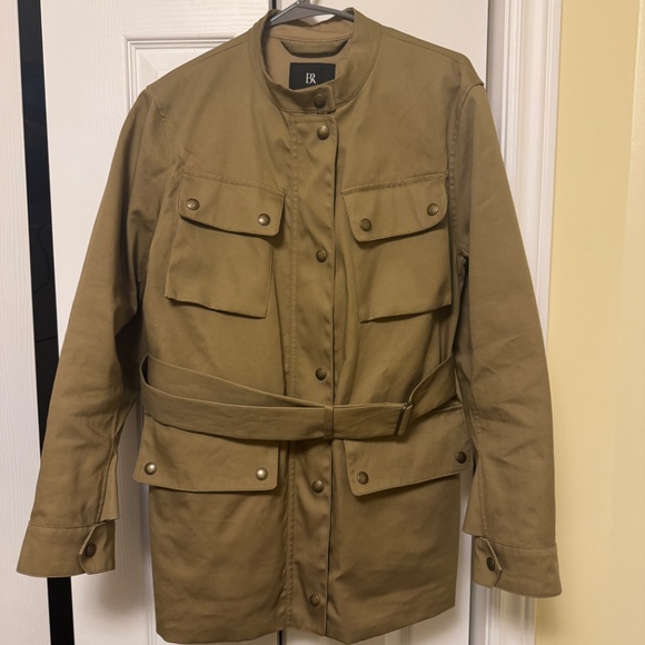Banana Republic Safari Jacket Belted - Like New! - Picture 9 of 9